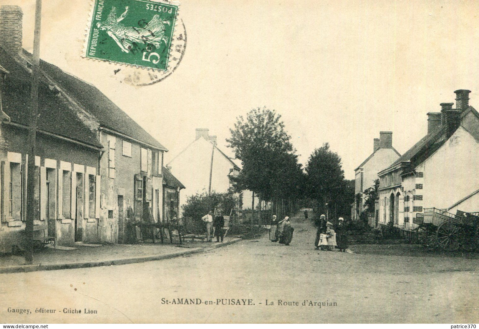 Carte SAINT AMAND EN PUISAYE La Route D'Arquian Villageois - Saint-Amand-en-Puisaye