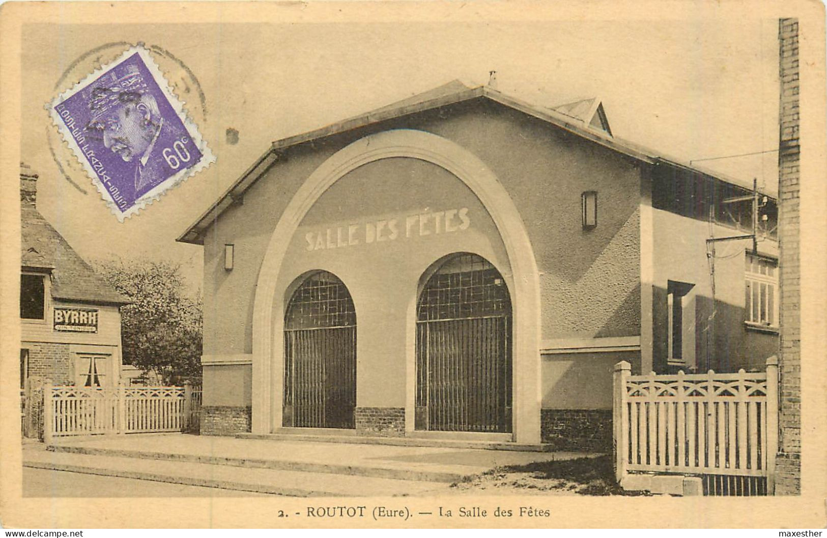 ROUTOT  La Salle Des Fêtes - Routot