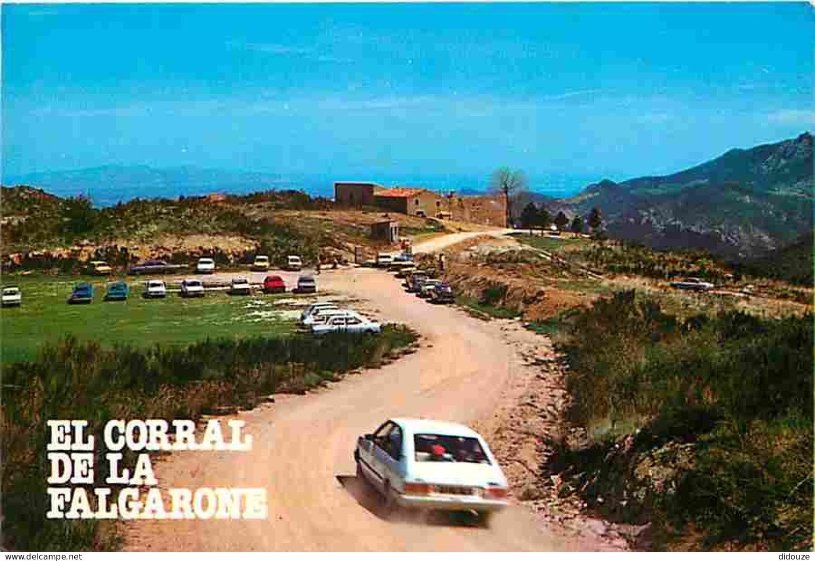 Automobiles - Espagne - Girona - El Corral De La Falgarone - CPM - Voir Scans Recto-Verso - PKW