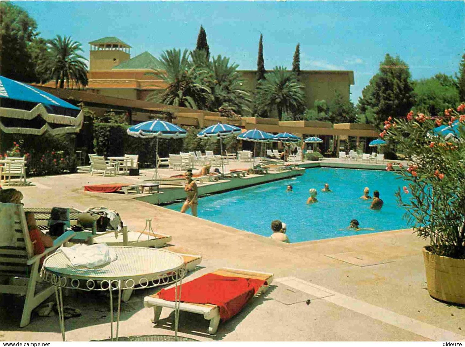 Maroc - Marrakech - Hotel Es Saadi - Piscine - Femme En Maillot De Bain - CPM - Carte Neuve - Voir Scans Recto-Verso - Marrakech