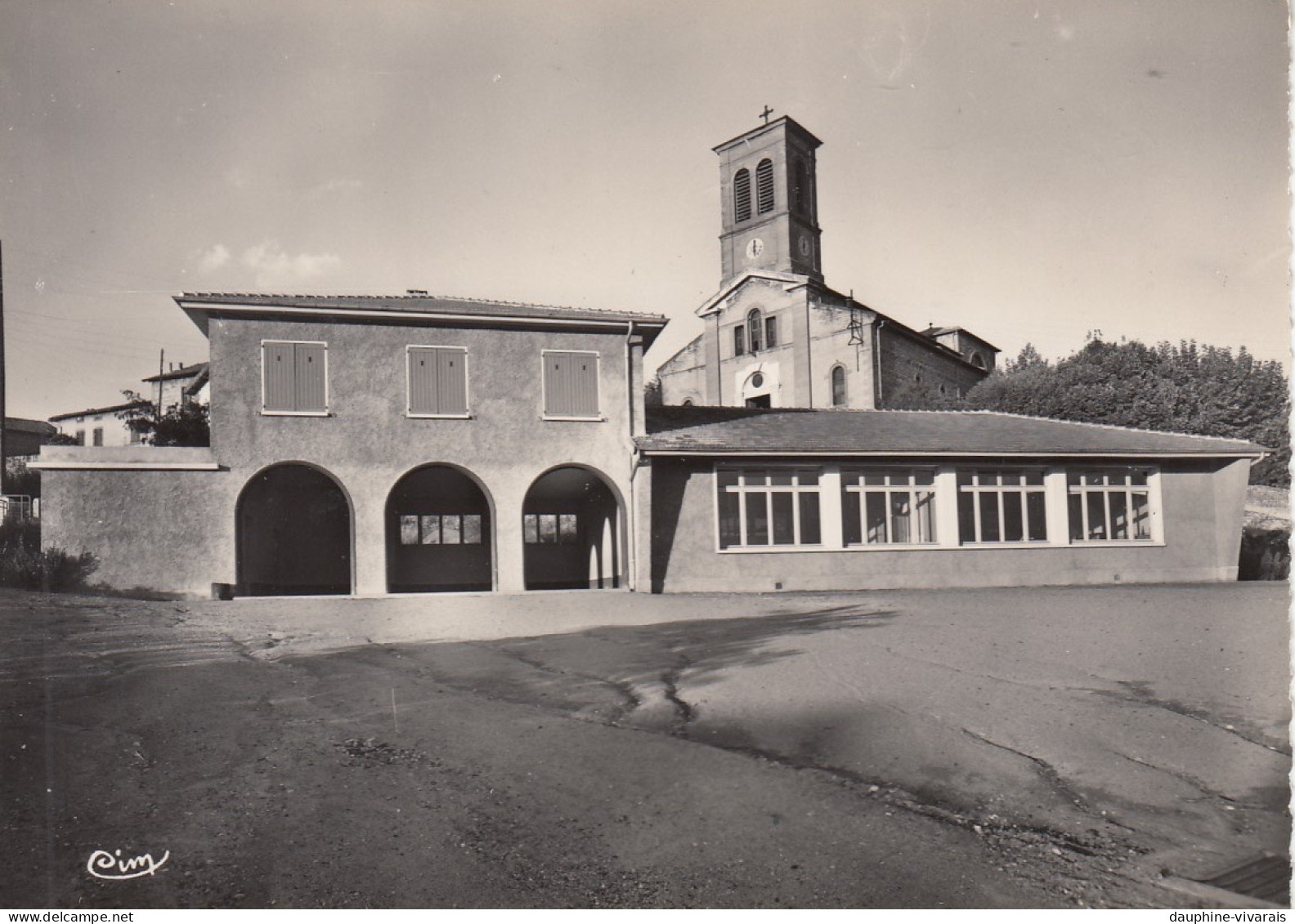 CP CHANAS 38 ISERE  - GROUPE SCOLAIRE MIXTE - Chanas