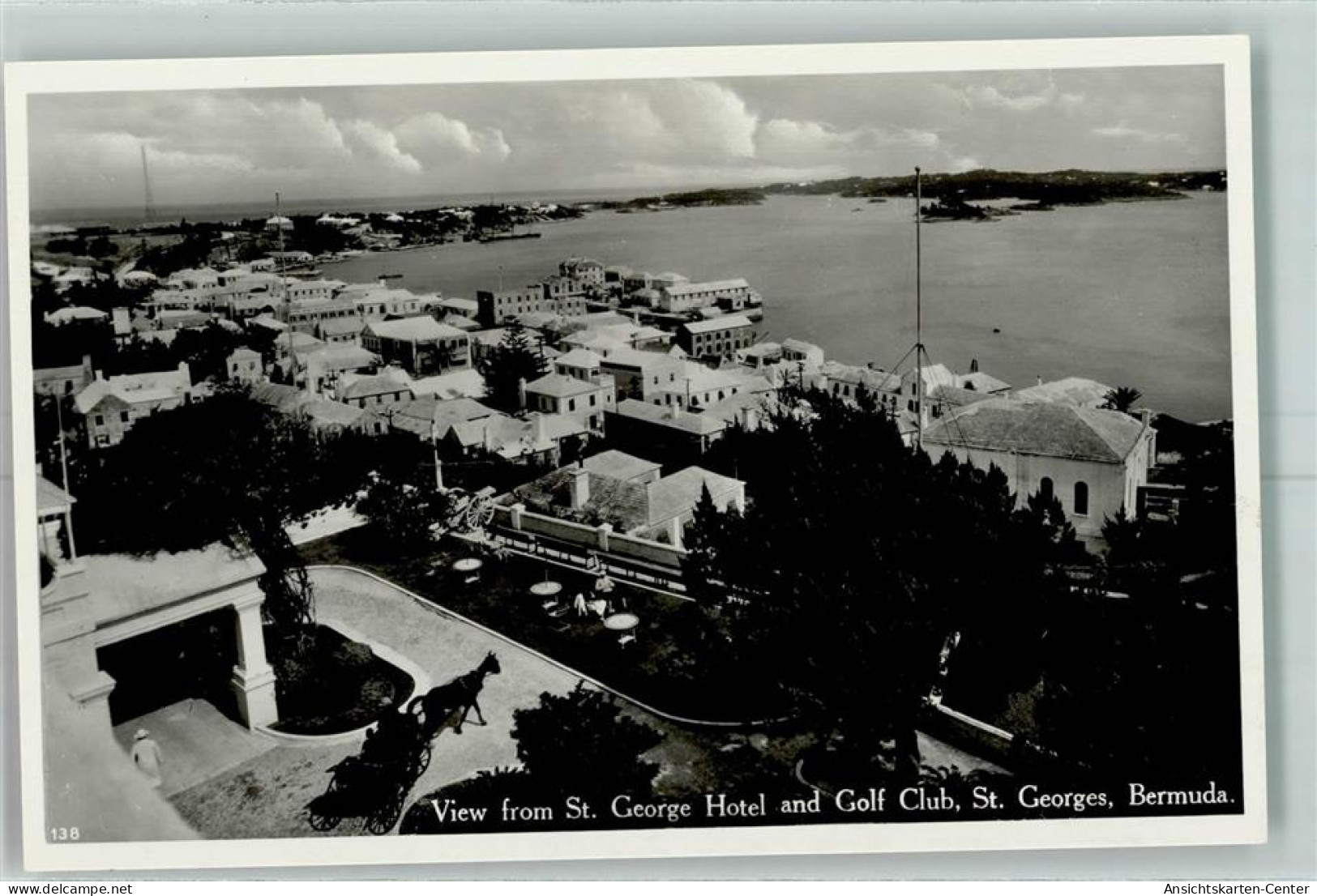 52222202 - Hamilton - Bermuda