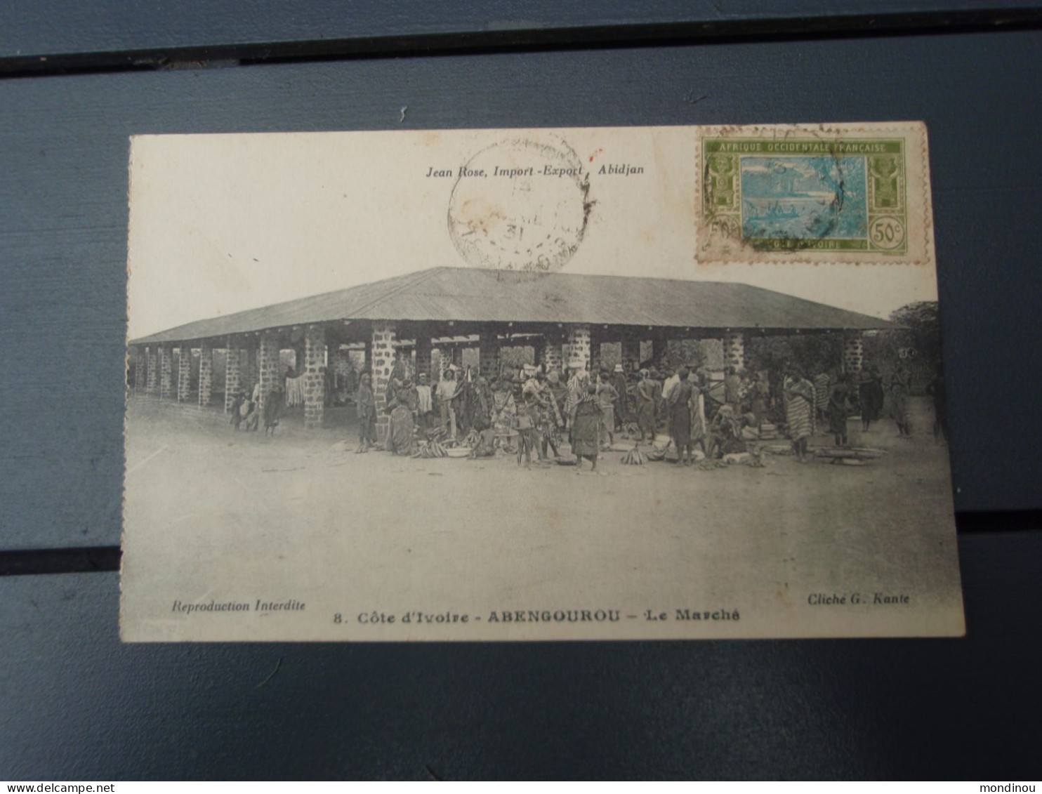 Cpa Côte D'Ivoire - ABENGOUROU - Le Marché.1931. Timbre.  Carte écrite De Lakota Et Adressée à Alger. - Côte-d'Ivoire