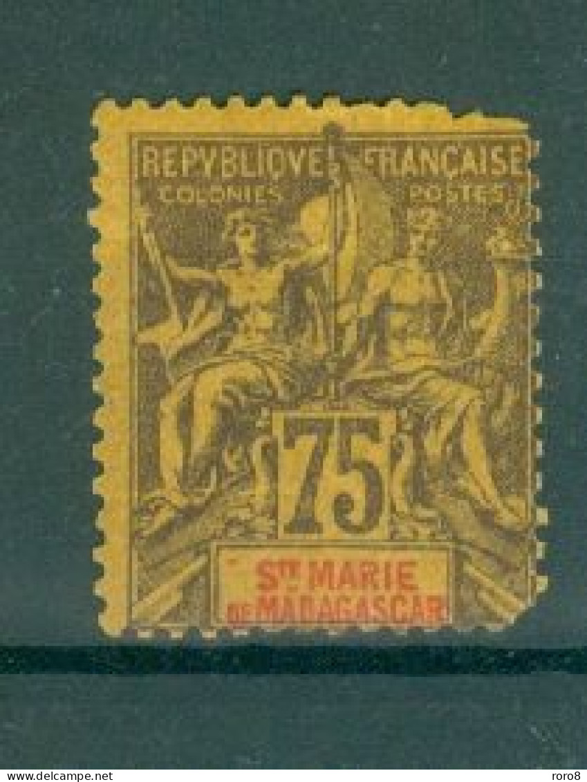 SAINTE-MARIE DE MADAGASCAR - N°12** MH Trace De Charnière SCAN DU VERSO. Timbres De 1949-52. DEFECTUEUX. - Neufs