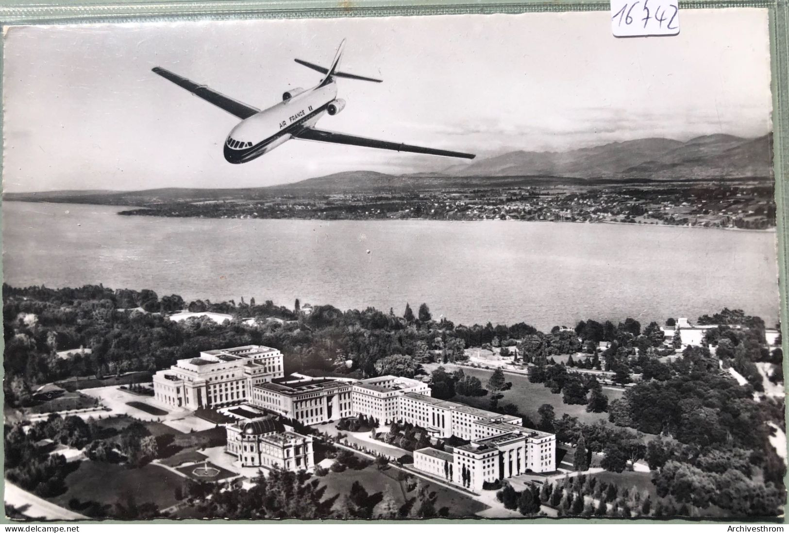 Constellation D'Air France Au-dessus Du Palais Des Nations à Genève (16'742) - 1919-1938: Fra Le Due Guerre