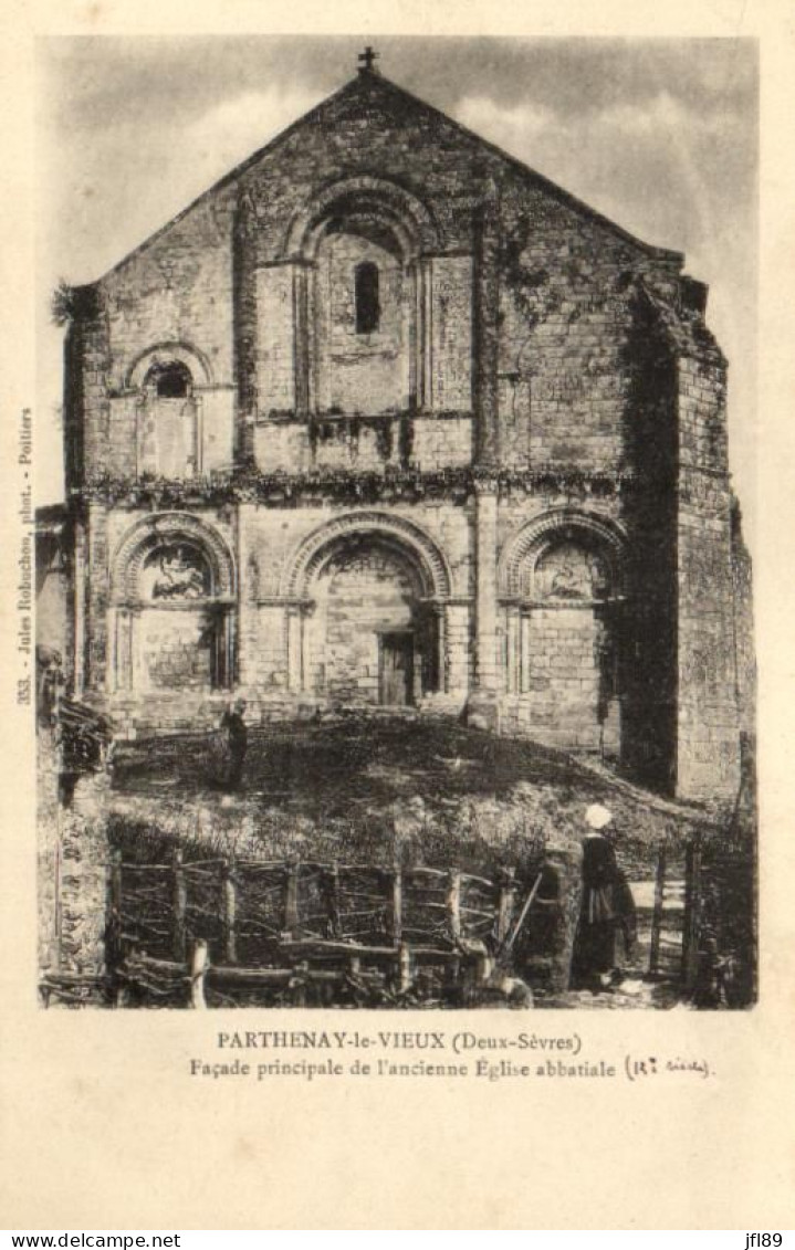 79 - Deux-Sêvres - Parthenay Le Vieux - Ancienne Eglise Abbatiale - 6358 - Parthenay