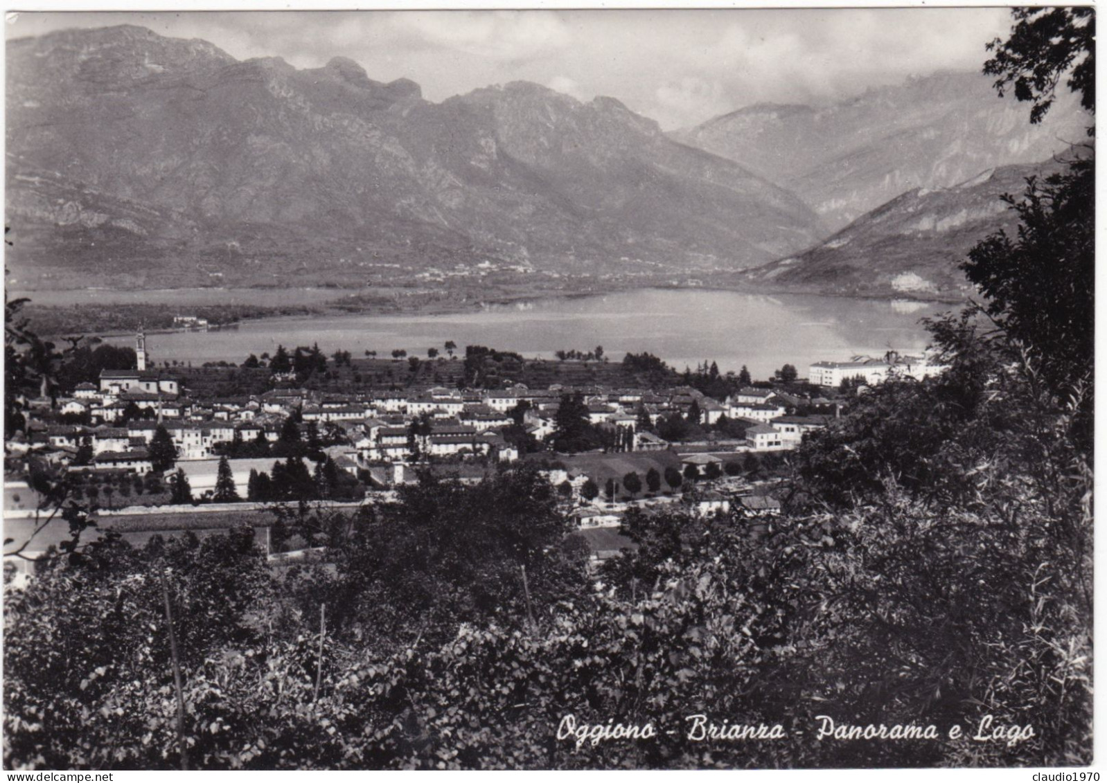 OGGIONO - BRIANZA (LECCO) CARTOLINA - PANORAMA E LAGO - VIAGGIATA PER TRENTO - 1956 - Lecco