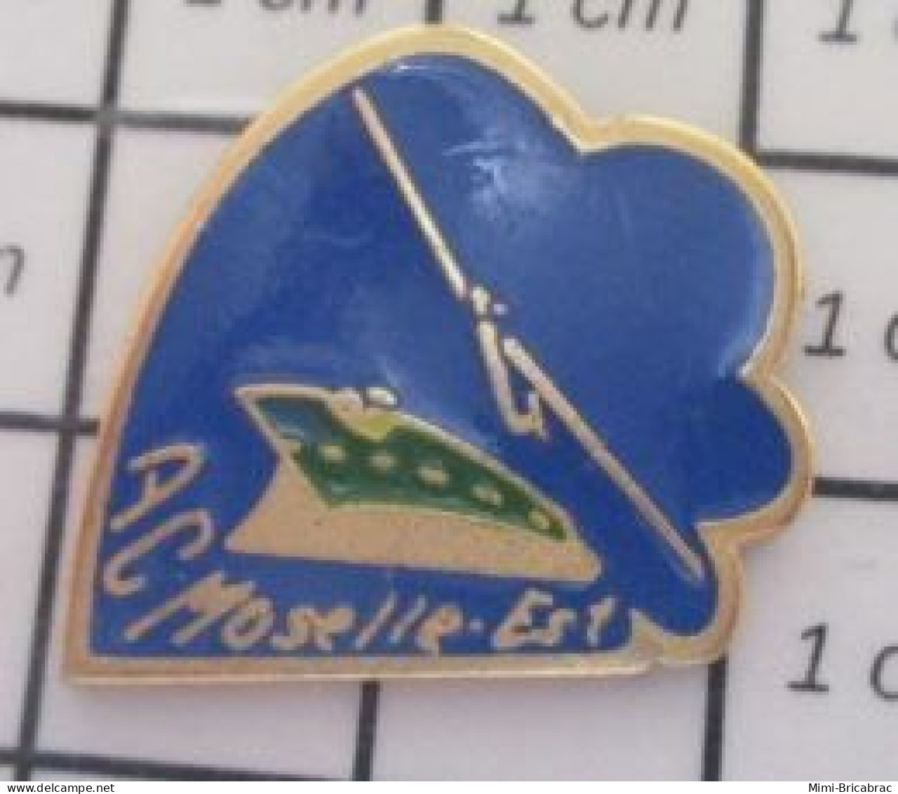 311B Pin's Pins / Beau Et Rare : AVIATION / PLANEUR AERO CLUB MOSELLE-EST - Luftfahrt