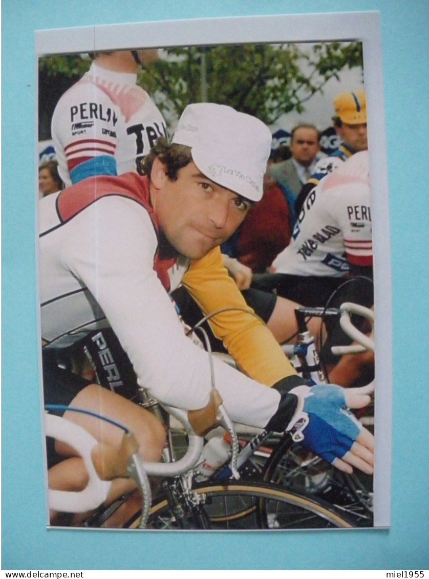 Bernard HINAULT Lot De 2 Photos (5 Photos) - Ciclismo