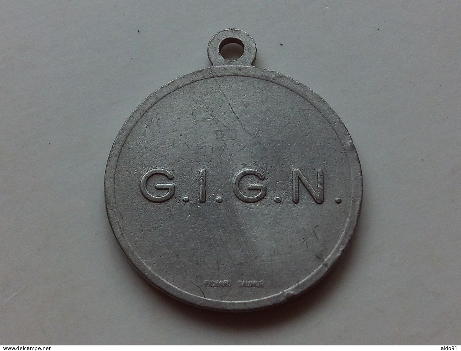 (Militaria - Gendarmerie .....) -  Médaille " G.I.G.N. " (Groupe D'Intervention De La Gendarmerie Nationale)..... - Polizei