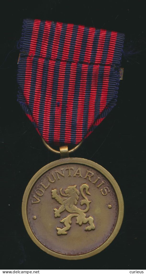 MEDAILLE * OORLOGSVRIJWILLIGER * PUGNATOR * OFF. * VOLONTAIRE GUERRE * 1939-1945 * BELGIE * BELGIQUE - Belgio