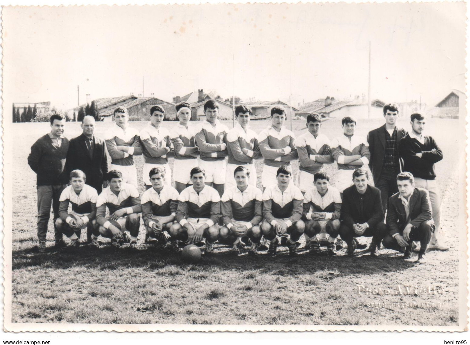 PHOTO ORIGINALE De L'équipe De Rugby Junior"A" De CASTELSARRASIN 1962-63. - Castelsarrasin