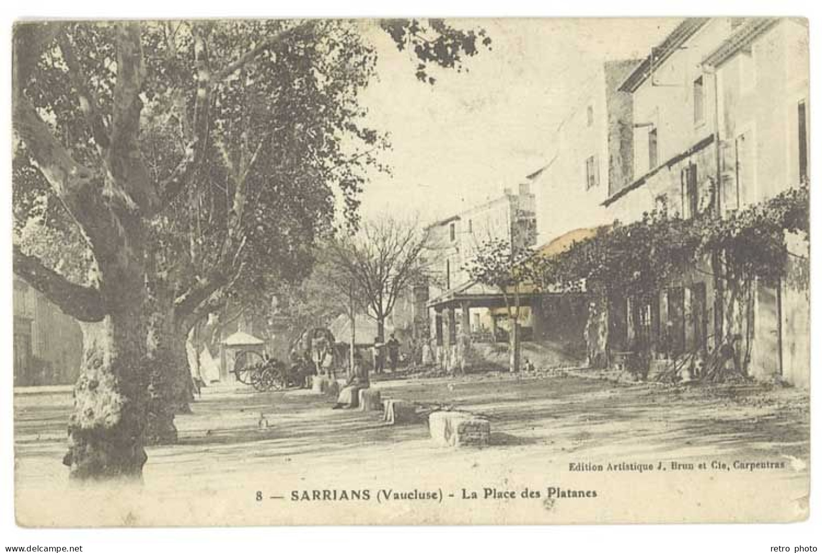 Cpa Sarrians - La Place Des Platanes - Sarrians