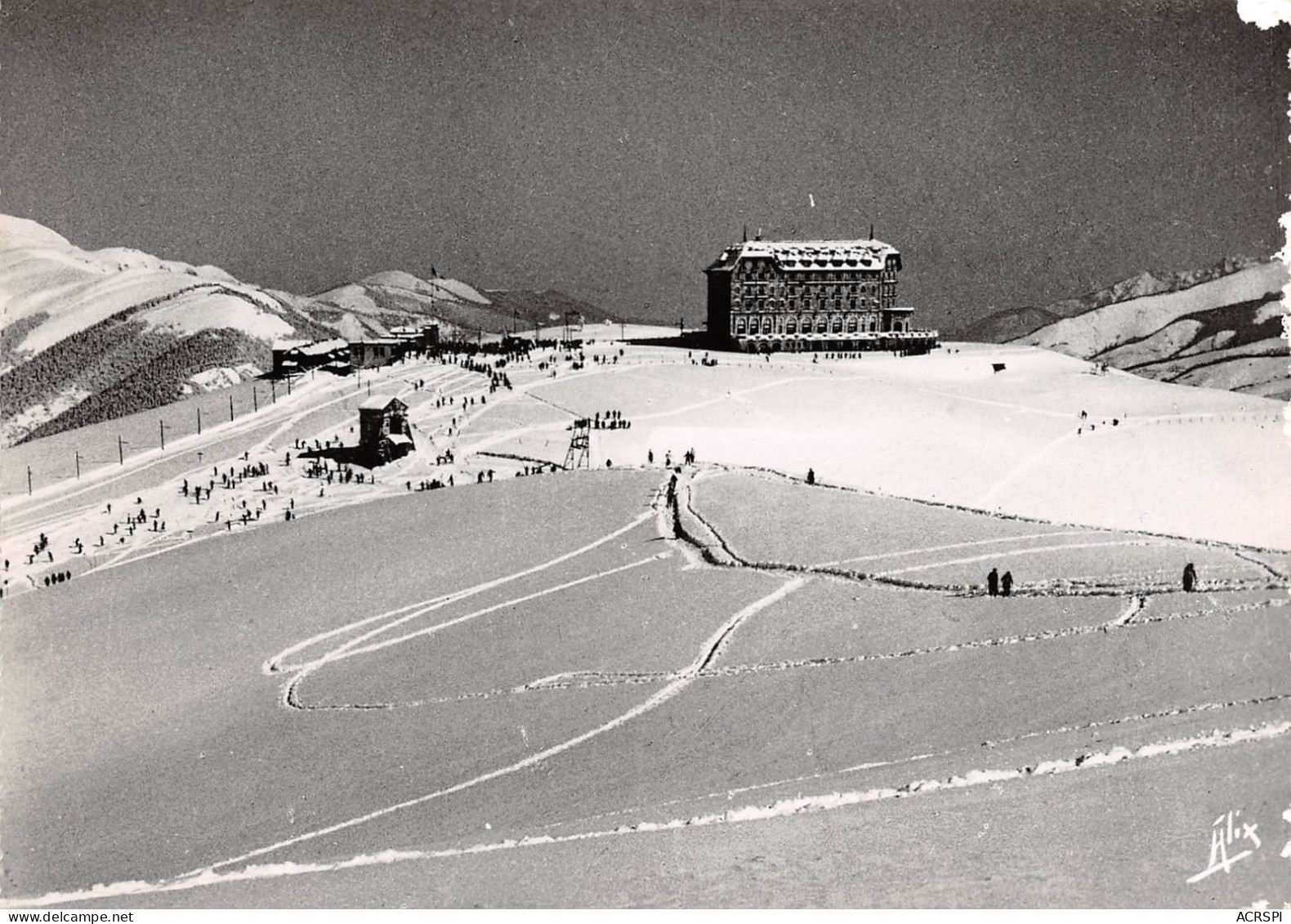 LUCHON SUPERBAGNERES Alt 1800m L Hiver Sur Le Plateau De Superbagneres Le Grand Hotel La Gare 13(scan Recto-verso) MA633 - Superbagneres