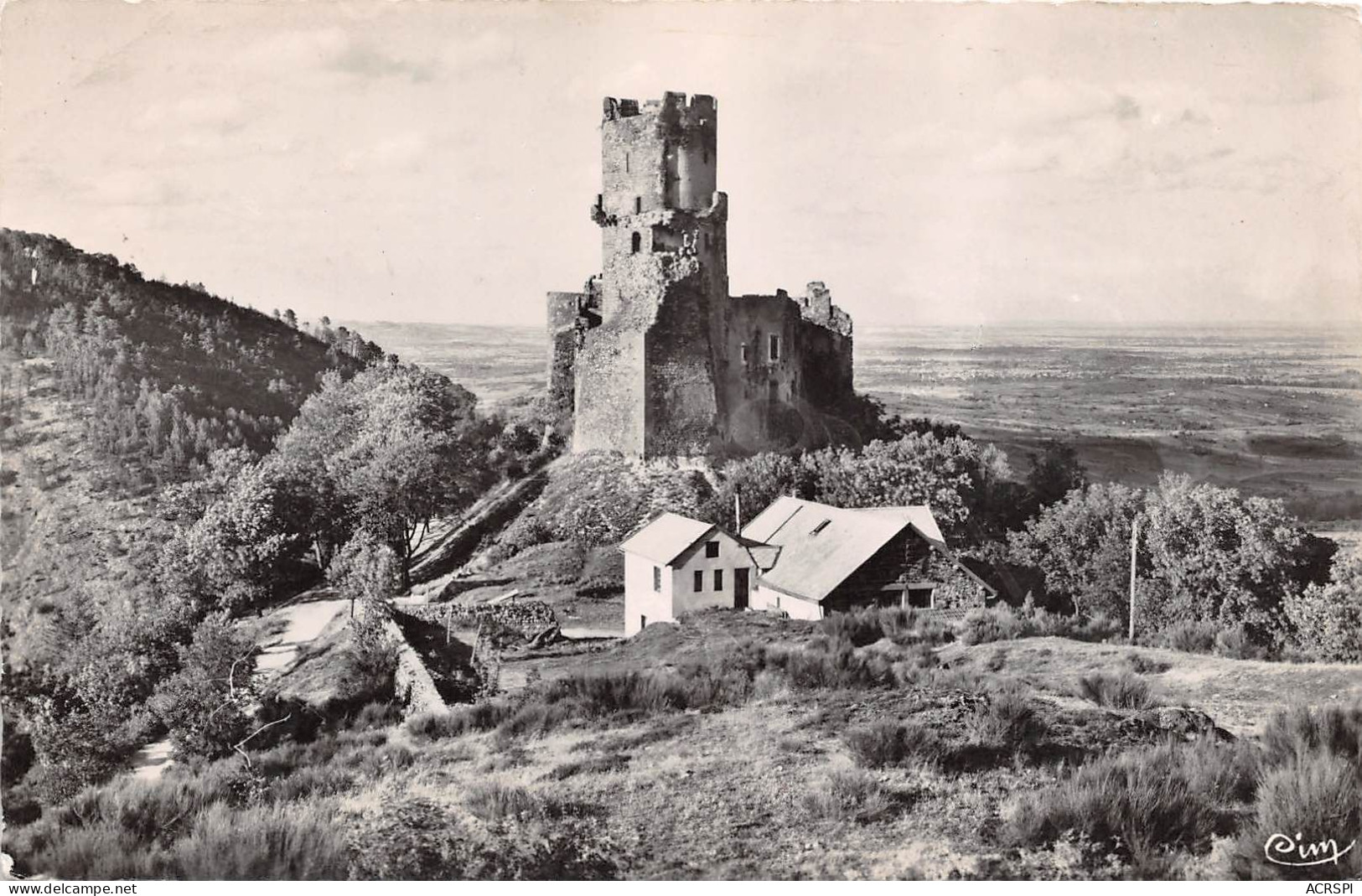 VOLVIC Le Chateau De Tournoel Et L Hotel La Chaumiere 24(scan Recto-verso) MA664 - Volvic