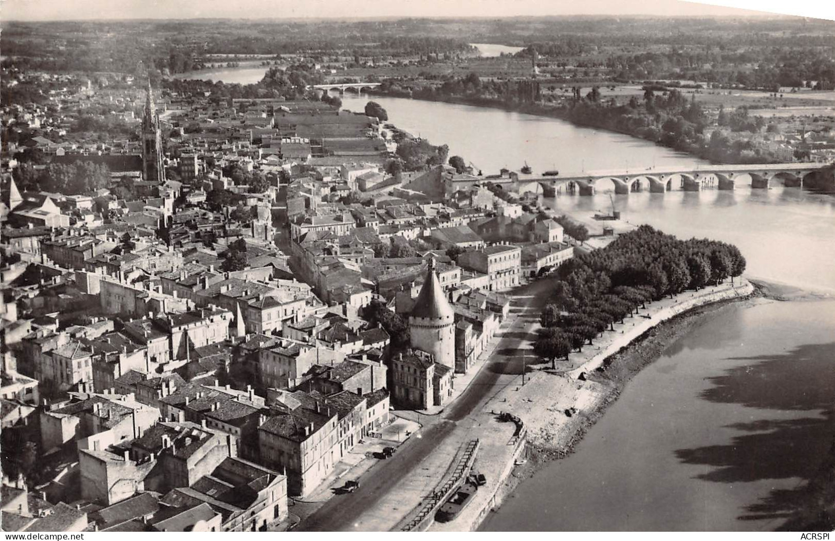 LIBOURNE Vue Aerienne 11(scan Recto-verso) MA687 - Libourne