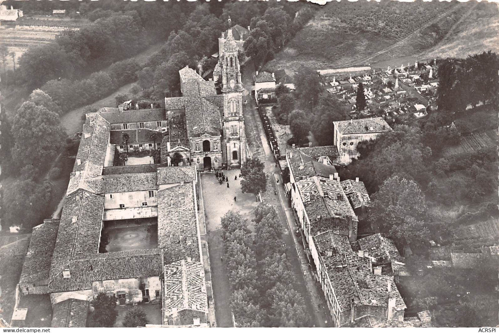 VERDELAIS La Basilique Et Le Couvent Des Celestins Photo Aerienne 30(scan Recto-verso) MA687 - Verdelais