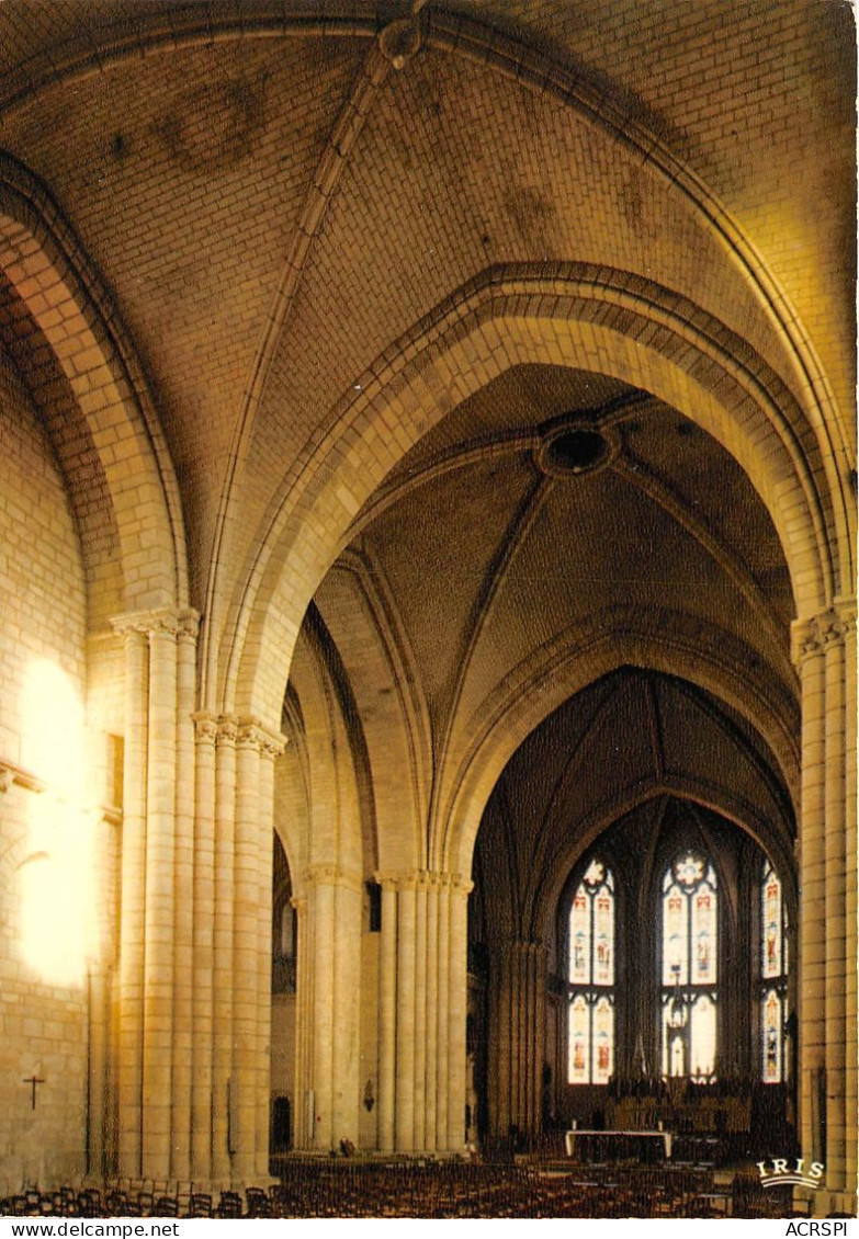 SAINT YRIEIX LE PERCHE La Collegiale Du Moutier XIIe XIIIe Siecles L Interieur 21(scan Recto-verso) MA679 - Saint Yrieix La Perche