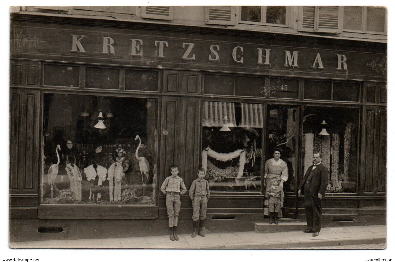 Devanture Plumasserie. Maison Kretzschmar Et Kessel. 45 Rue Philibert Laguiche. Carte Photo Animée - Macon