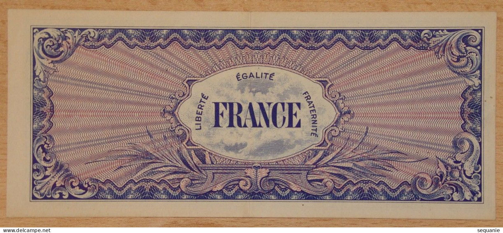 100 Francs Verso France 1945 Série 7 - 1945 Verso France