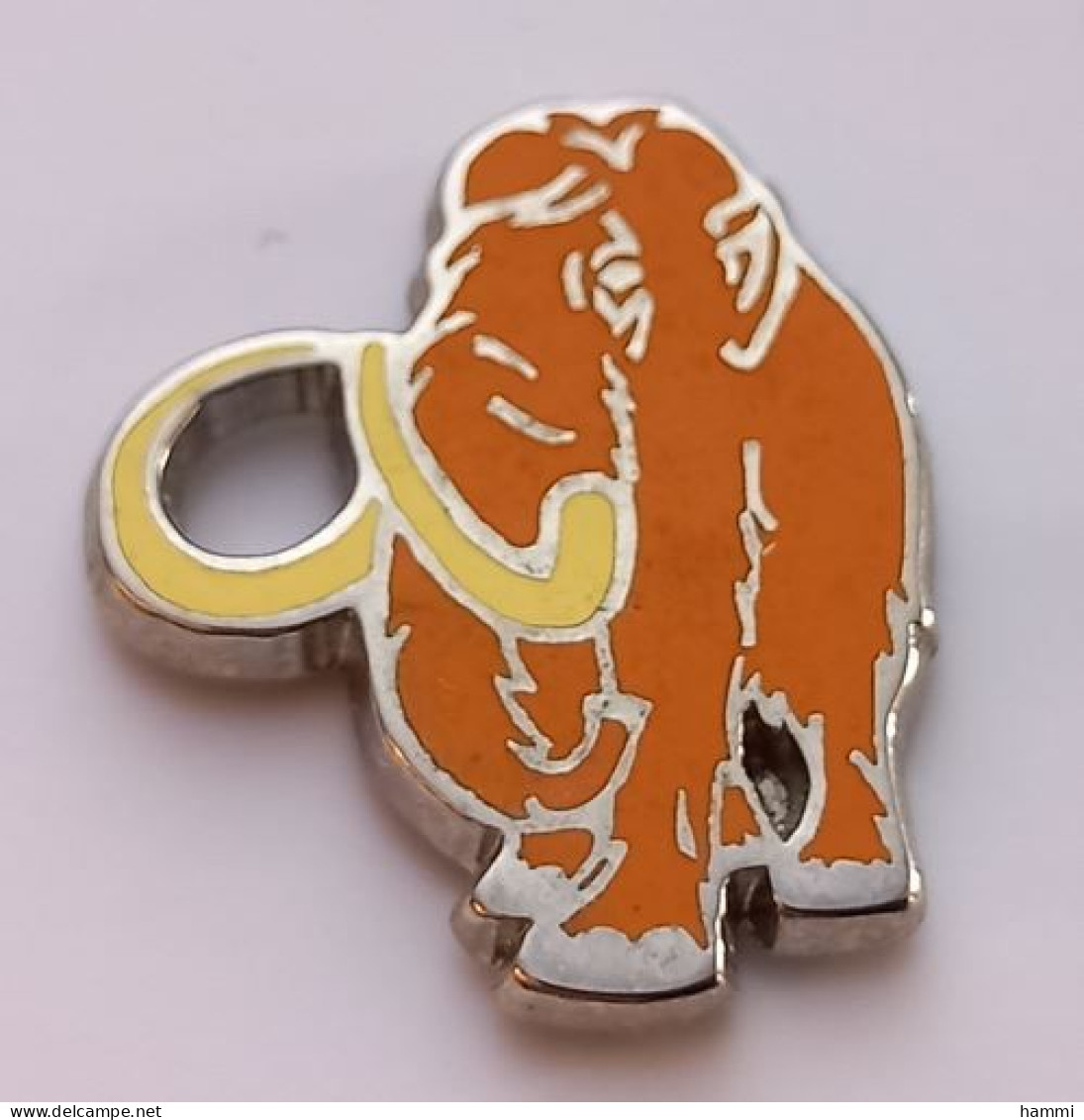 Q320 Pin's éléphant Orange Qualité Zamac Mammouth Achat Immédiat - Animaux