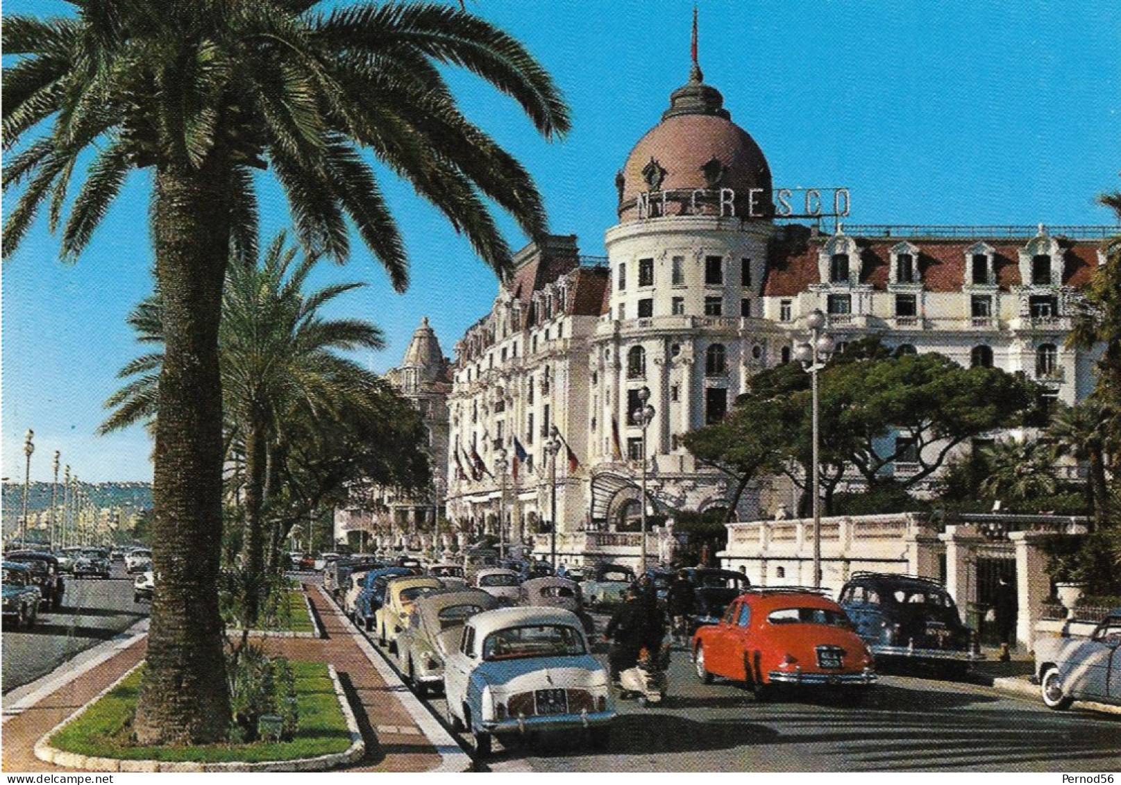 CP06 Nice Promenade Des Anglais .Voitures  Dauphine Jaguar Vw  4CV - Cafés, Hôtels, Restaurants