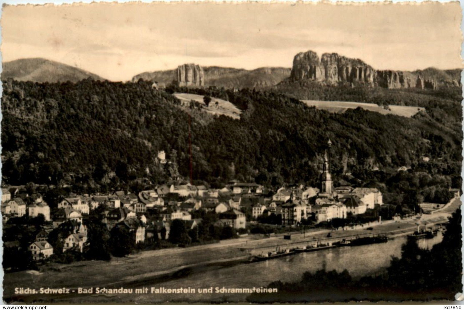 Bad Schandau, Mit Den Schrammsteinen Und Falkenstein - Bad Schandau