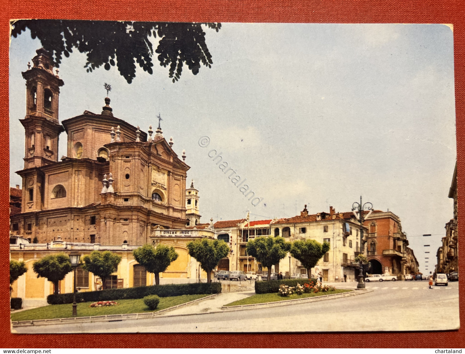 Cartolina - Fossano ( Cuneo ) - Chiesa S. S. Trinità E Veduta Di Via Roma - 1971 - Cuneo