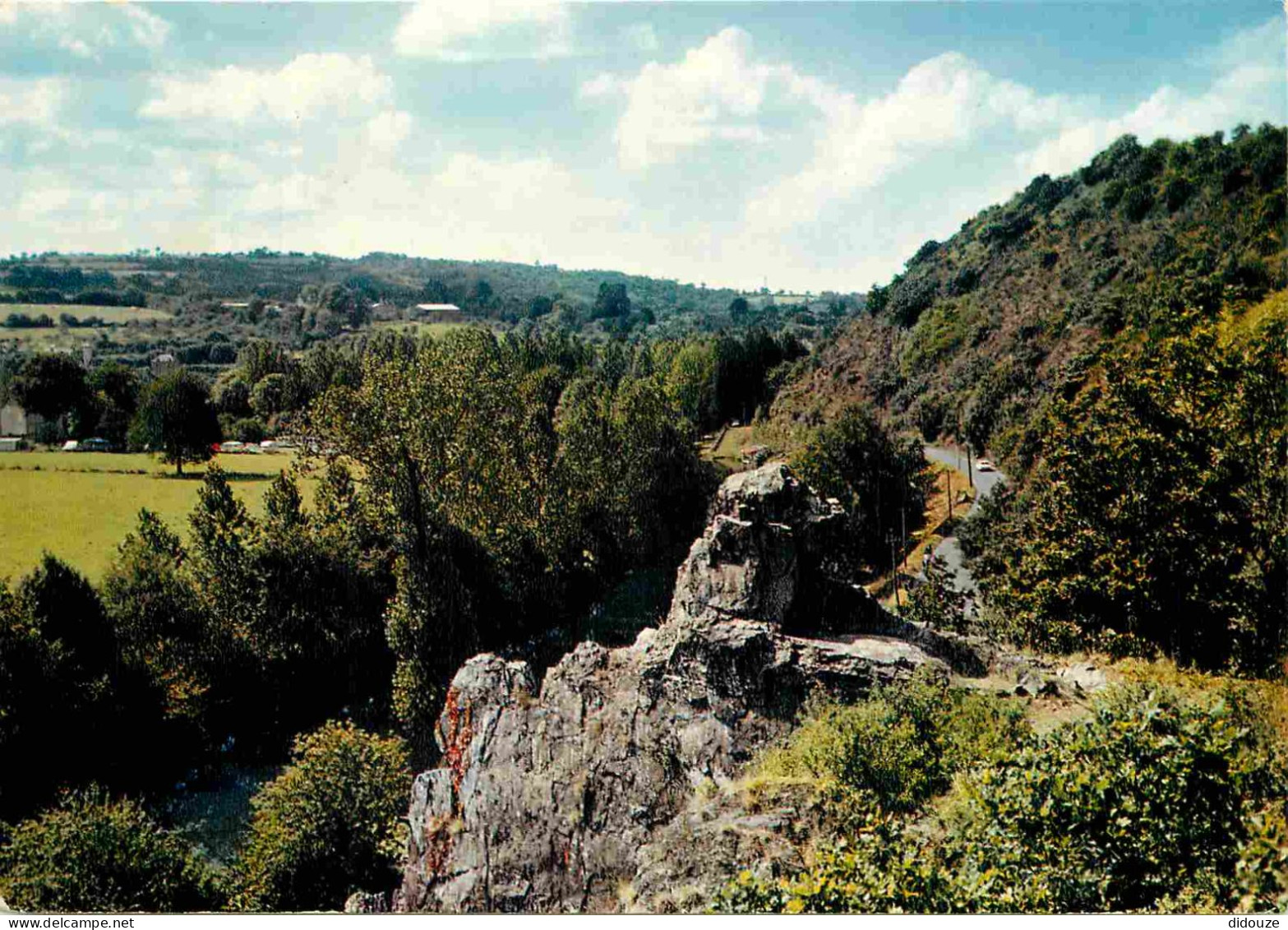 14 - Pont D'Ouilly - La Roche Du Lion Et L'Orne - La Suisse Normande - CPM - Voir Scans Recto-Verso - Pont D'Ouilly
