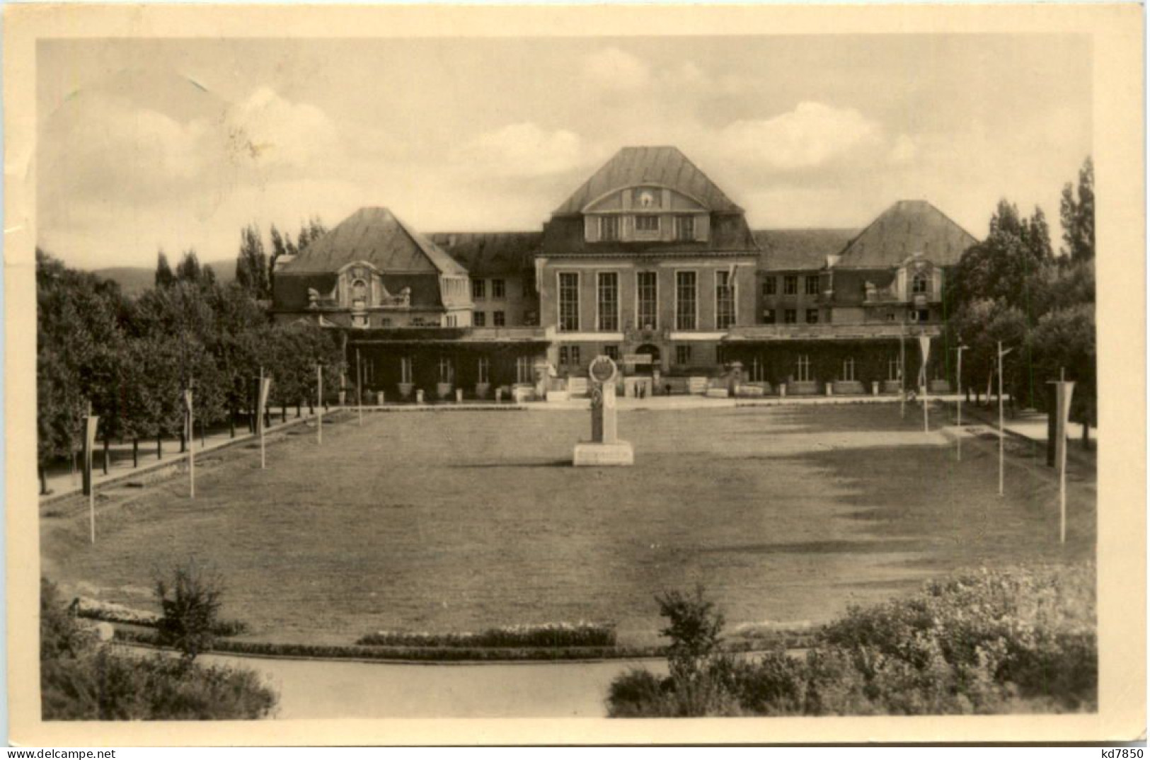 Halberstadt, Käthe-Kollwitz-Platz - Halberstadt