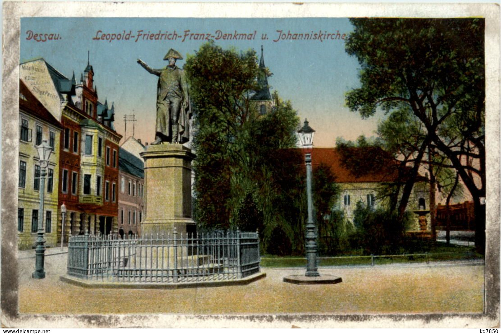 Dessau, Leopold-Friedrich-Franz-Denkmal U. Johanniskirche - Dessau