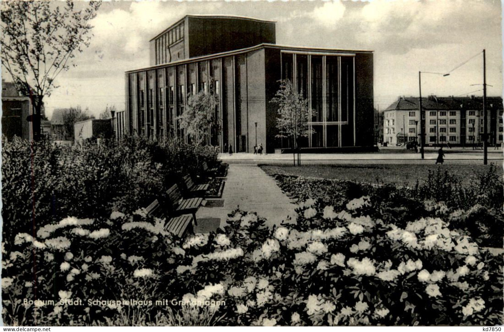 Bochum, Städt. Schauspielhaus Mit Grünanlagen - Bochum