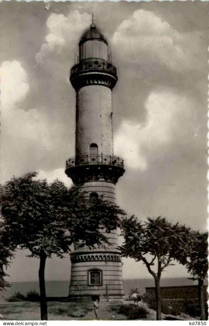 Warnemünde, Leuchtturm - Rostock