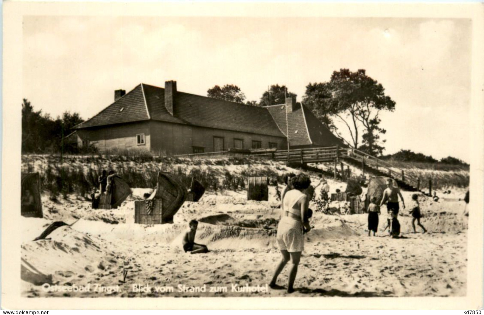 Zingst, Blick Vom Strand Zum Kurhotel - Zingst