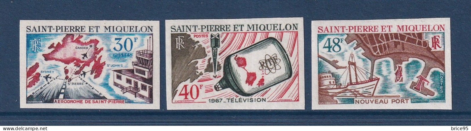 Saint Pierre Et Miquelon - YT ND N° 376 à 378 ** - Neuf Sans Charnière - Non Dentelé - 1967 - Non Dentelés, épreuves & Variétés