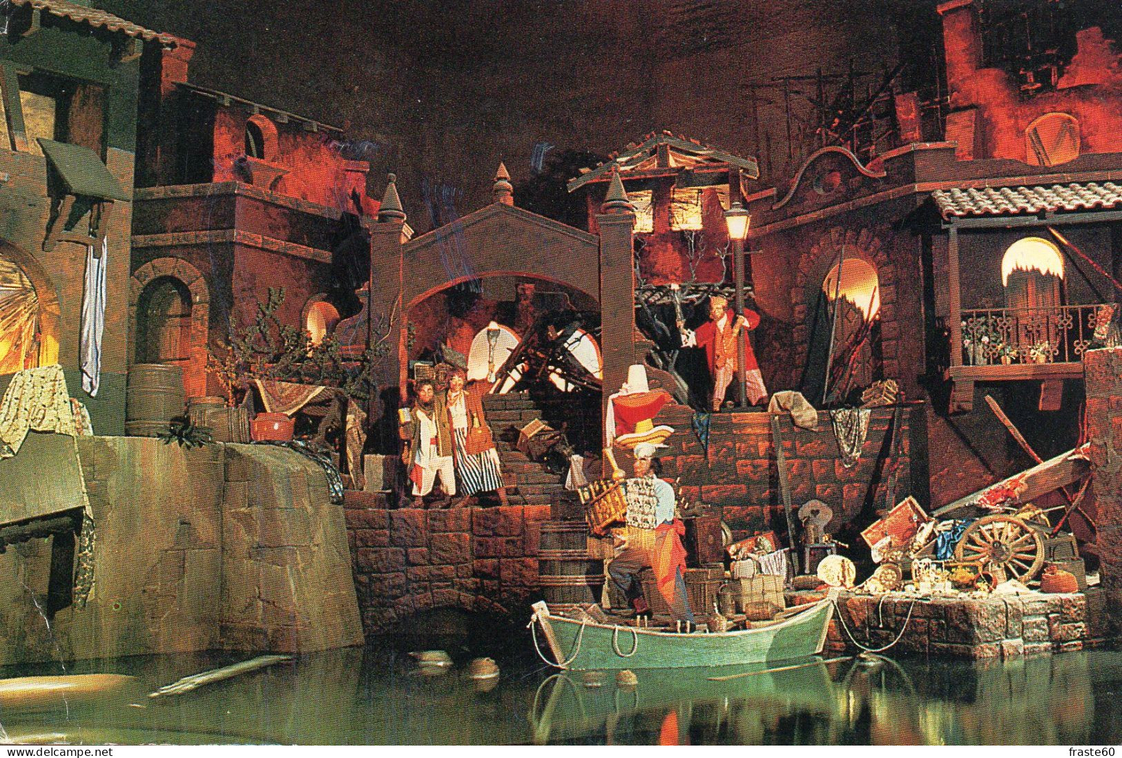 Disney / Disneyland - Plundering Pirates ( Envoyé Des Iles Turks & Caïques) - Disneyland