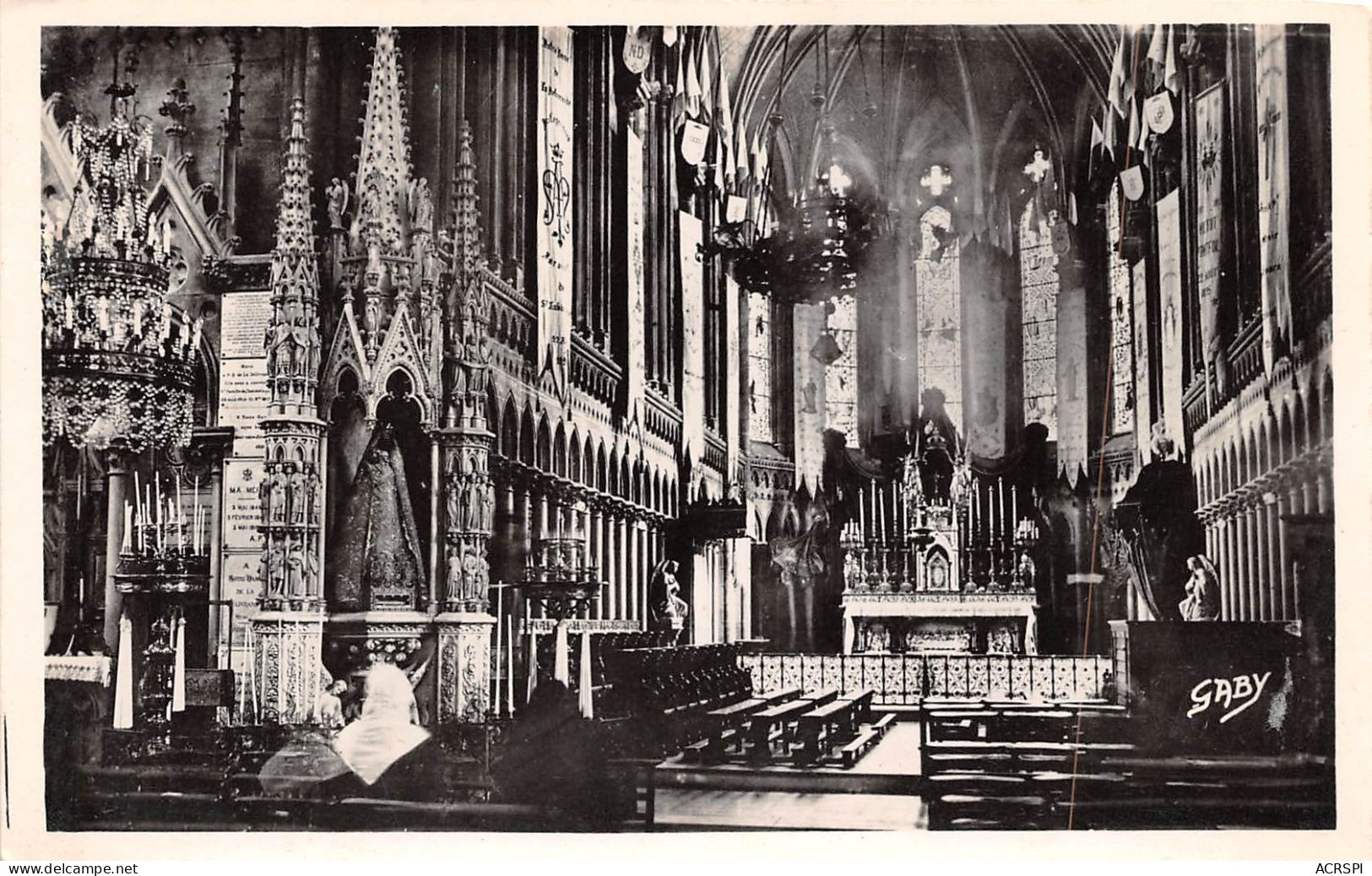 LA DELIVRANDE Interieur De La Basilique La Vierge Noire Et L Autel 13(scan Recto-verso) MA703 - La Delivrande