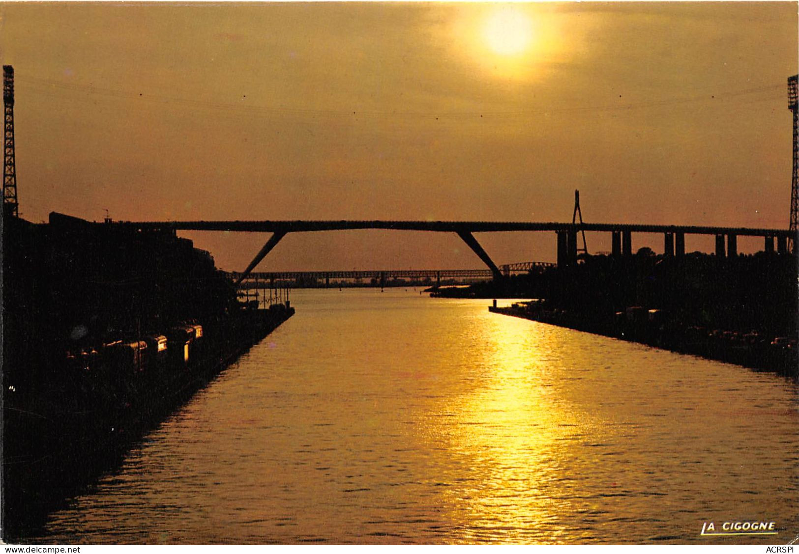 MARTIGUES Le Viaduc De Caroute 15(scan Recto-verso) MA739 - Martigues