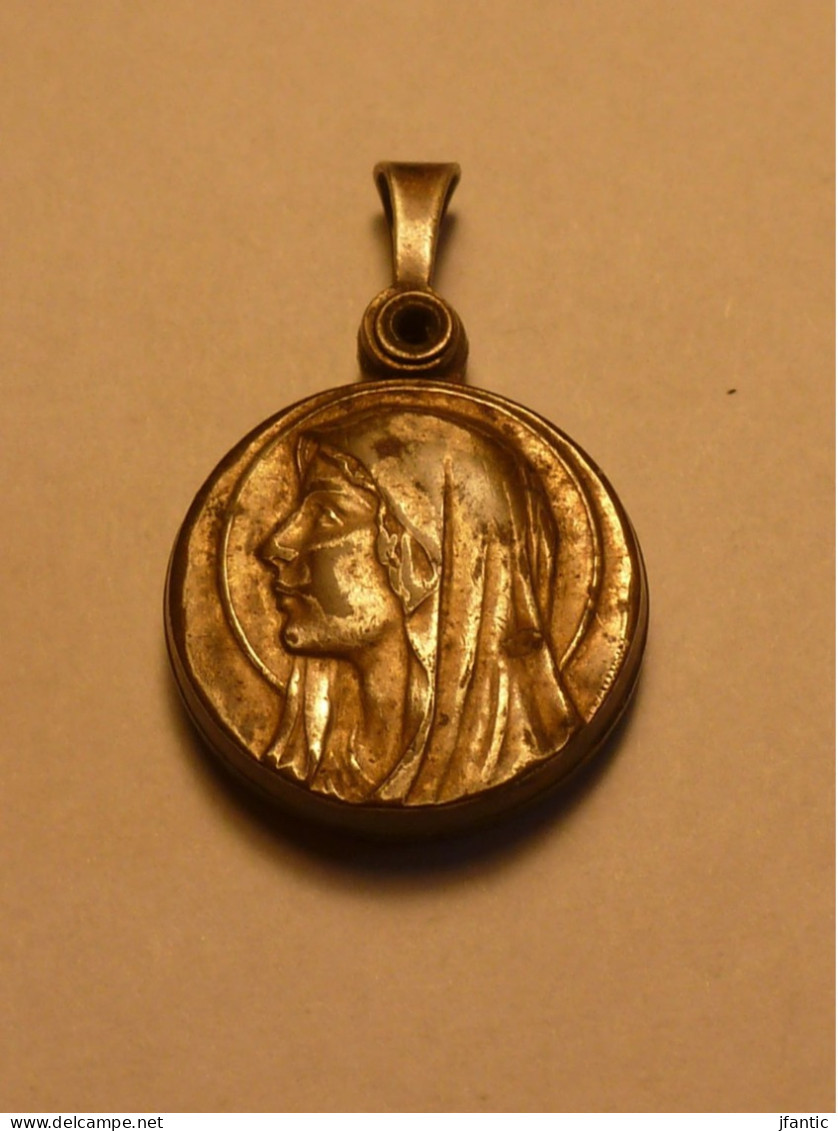 Saint Louis Marie De Monfort P.P.N, Médaille En Métal Argenté, Relique, Morceau D étoffe, Médaille Religieuse. - Sonstige & Ohne Zuordnung