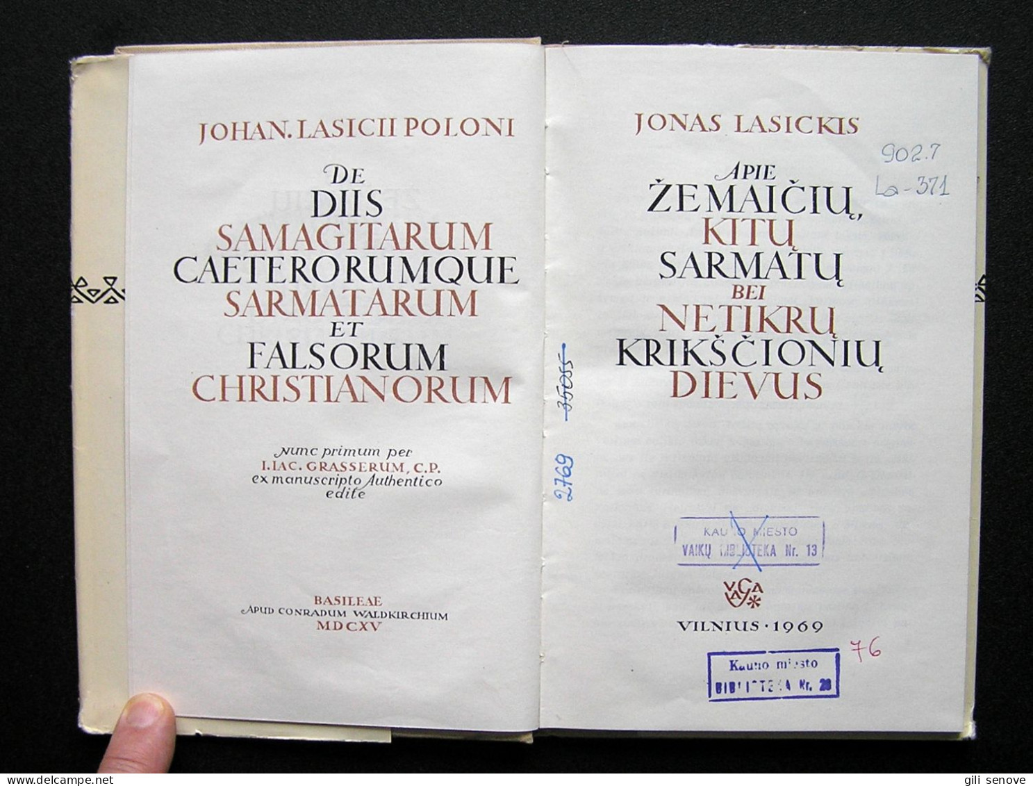 Lithuanian Book / Apie žemaičių Dievus By Lasickis 1969 - Ontwikkeling