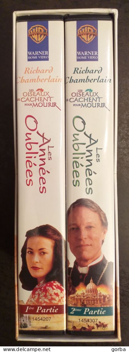 *Cofret De 2 Cassettes K7 VHS - LES OISEAUX SE CACHENT POUR MOURIR - Richard Chamberlain - Classiques