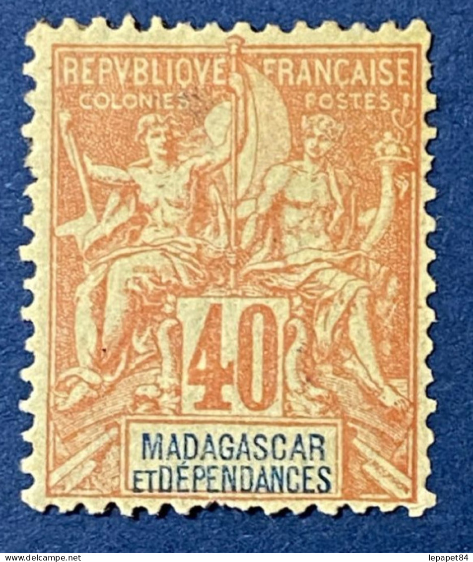 Madagascar YT N° 37 Neuf* Signé RP (manque 1 Dent) - Unused Stamps