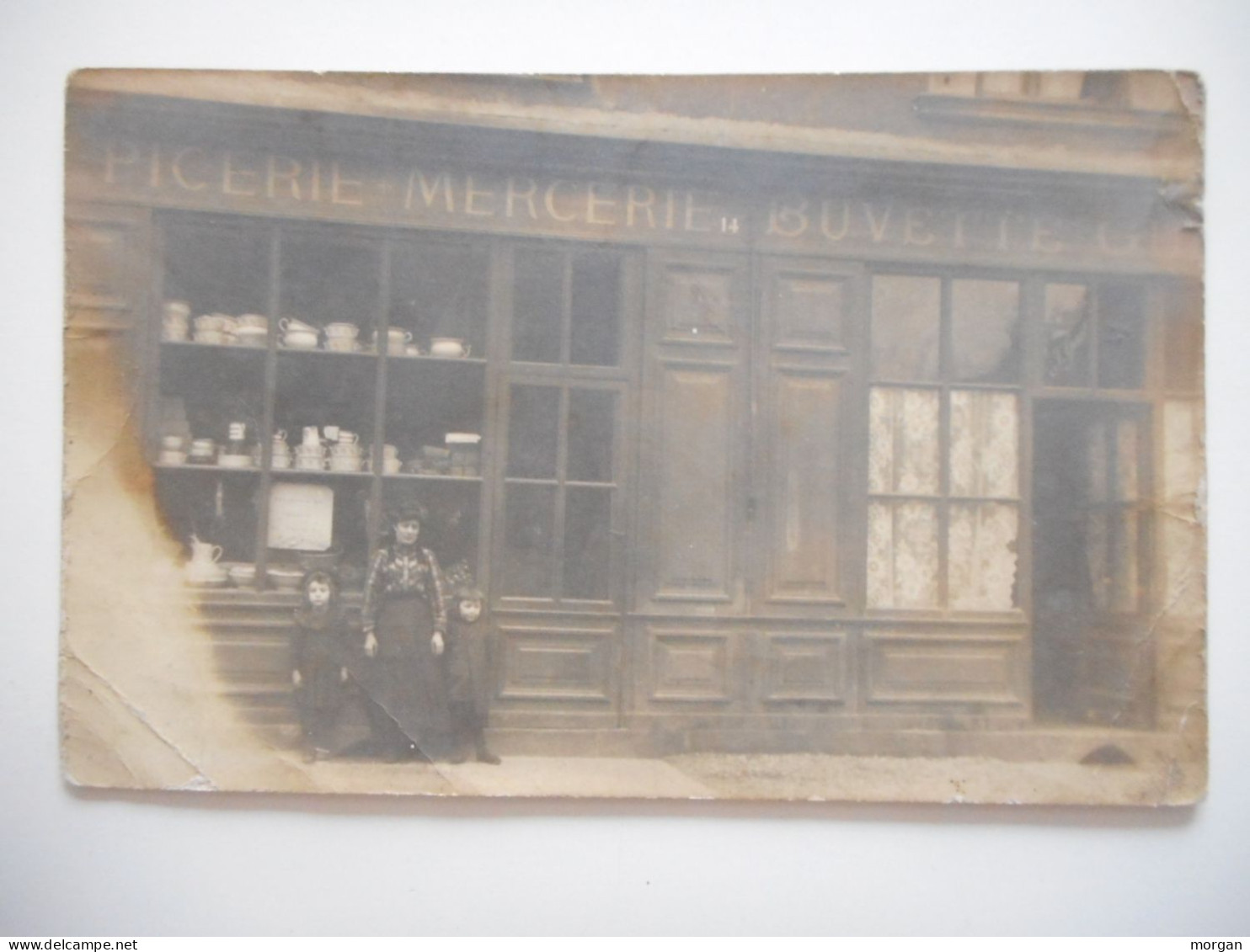 CARTE PHOTO ANCIENNE EPICERIE MERCERIE BUVETTE - Photos