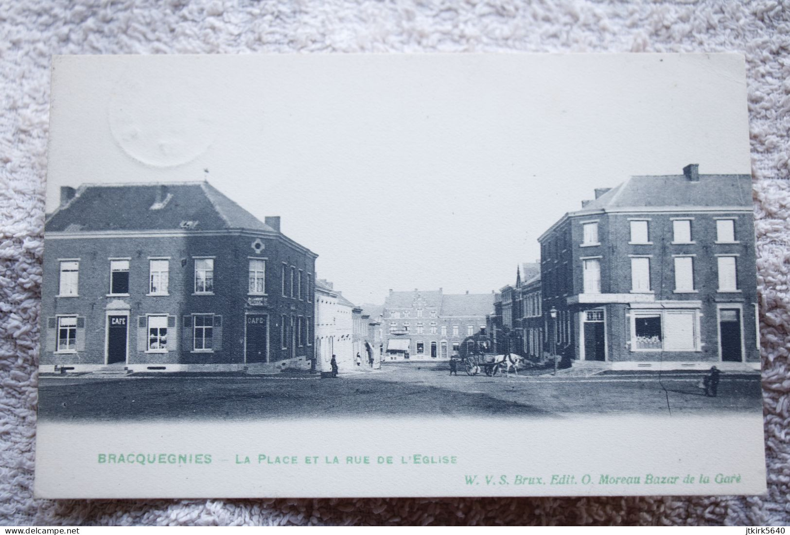 Bracquegnies "La Place Et La Rue De L'église" - La Louviere