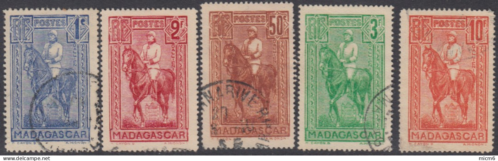 Madagascar 1908-1939 - N° 183 à 187 (YT) N° 191 à 195 (AM) Oblitérés. - Oblitérés