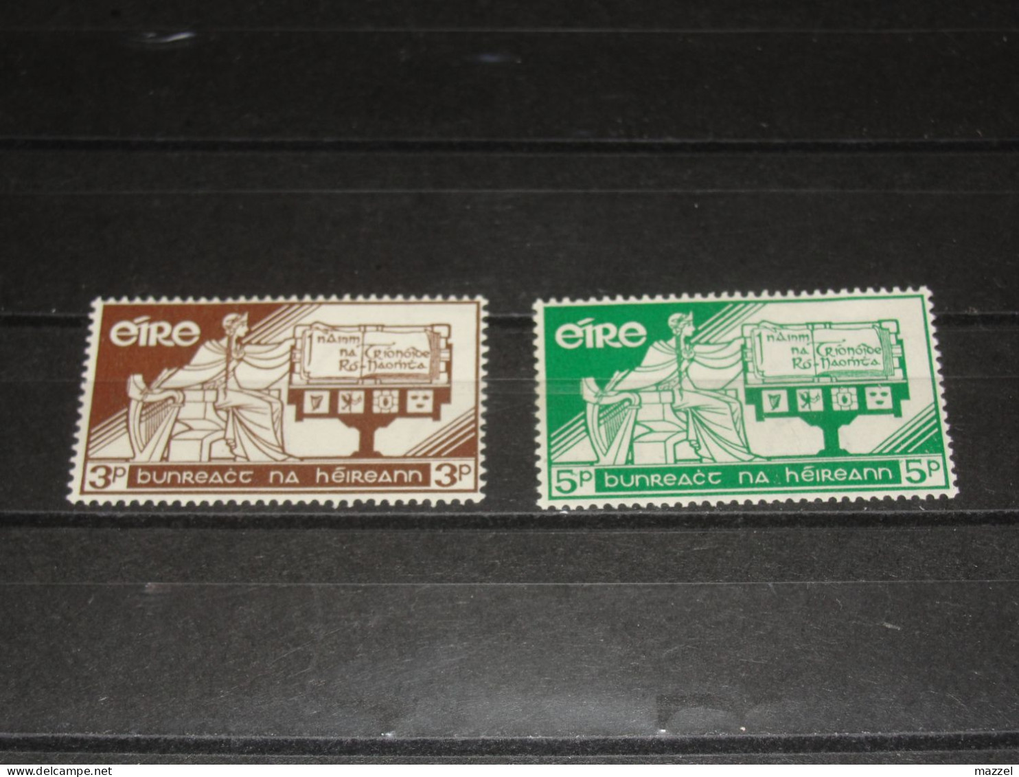 IERLAND,  SERIE  140-141  POSTFRIS ( MNH) - Ongebruikt