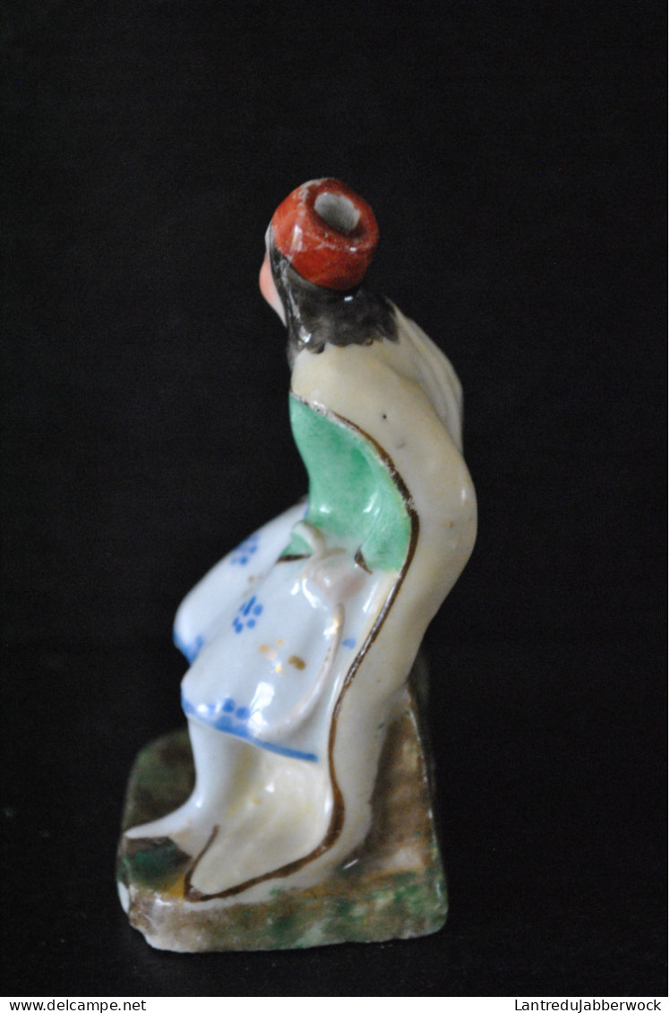 Petite Statuette En Porcelaine XIXè Vieil Andenne Vieux Bruxelles Paris Soldat Orient Fez Oriental Porte Encens Plume - Altri & Non Classificati