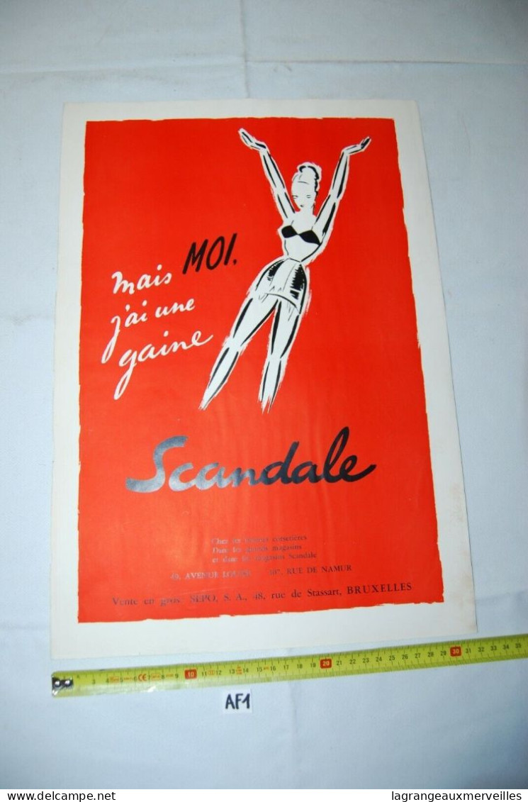 AF1 Affiche - Moi J'Ai Une Gaine - SCANDALE - Corsetière - Bruxelles - Posters