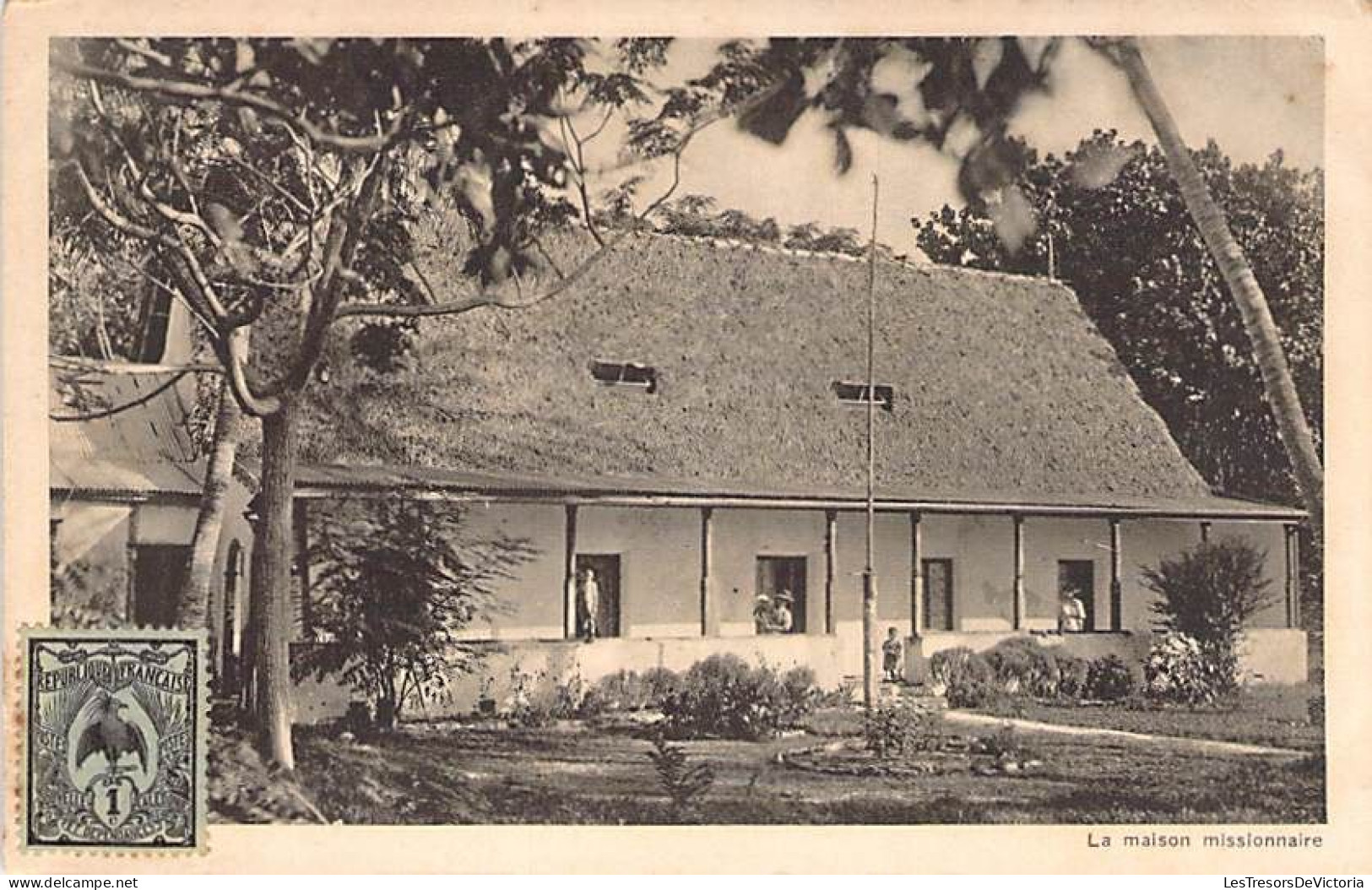 Nouvelle Calédonie - Maré - La Maison Coloniale - Animé - Société Des Missions évangéliques - Carte Postale Ancienne - Nieuw-Caledonië