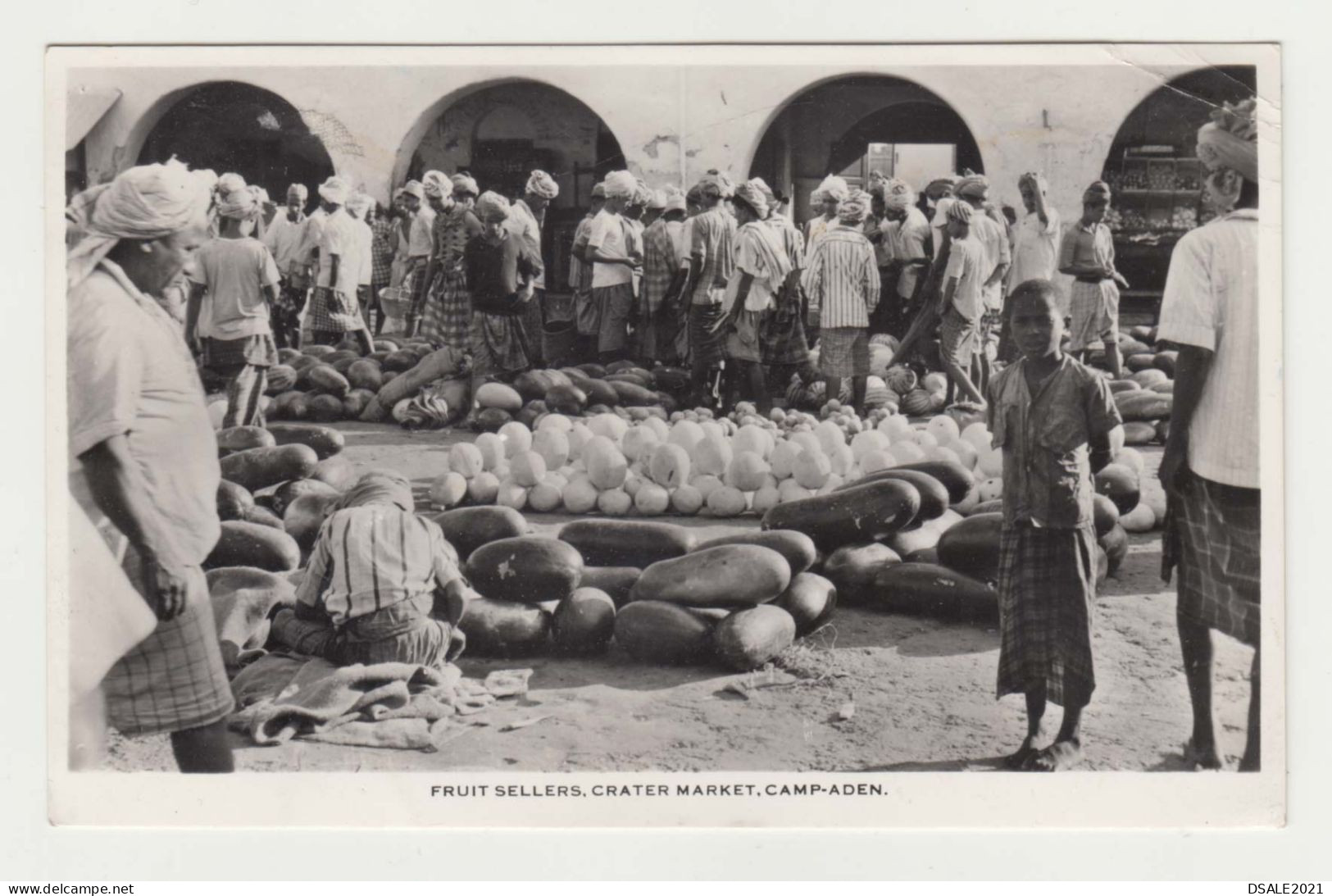 Yemen ADEN, Camp-Aden Fruit Sellers Crater Market Native Scene, View Vintage Photo Postcard RPPc Ak (74) - Jemen